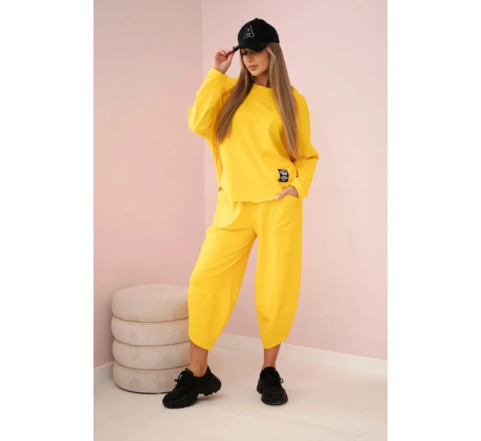Bavlněná mikina kalhoty set tmavě žlutá Bavlněná mikina kalhoty set tmavě žlutá