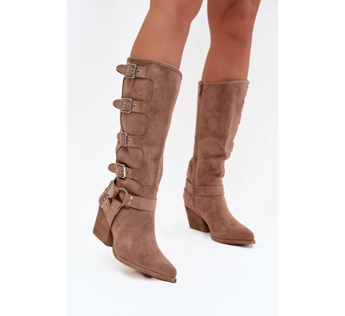 Dámske kovbojské čižmy na podpätku s prackami Fivelle - tmavo béžové Dámske kovbojské čižmy na podpätku s prackami Fivelle - tmavo béžové