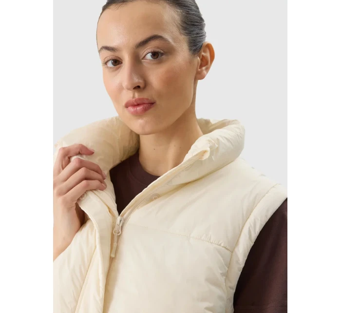 Dámská péřová vesta s výplní ze model 20437802 peří béžová - 4F Dámská péřová vesta s výplní ze model 20437802 peří béžová - 4F