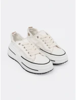 Zaujímavé dámske tenisky biela platforma