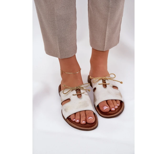 Skórzane Klapki Damskie Na Płaskim Obcasie Zazoo 3022 Złoty Przecierany