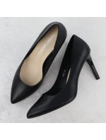 Černé lodičky na jehlovém podpatku Sergio model 21905077 - LEONE