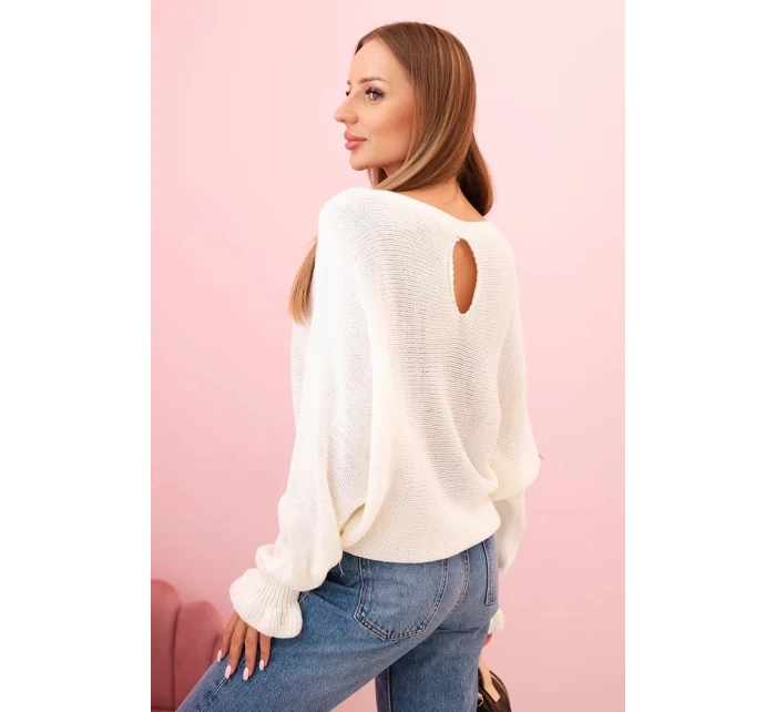 Dámsky mohérový sveter s nariasenými rukávmi a výstrihom na chrbte ecru Dámsky mohérový sveter s nariasenými rukávmi a výstrihom na chrbte ecru