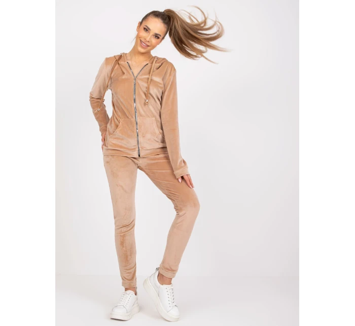 RV Kit KMPL béžová model 17216979 - FPrice RV Kit KMPL béžová model 17216979 - FPrice