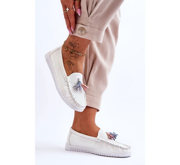 Dámské prolamované kožené mokasíny Bílé model 21618157 - EVENTO