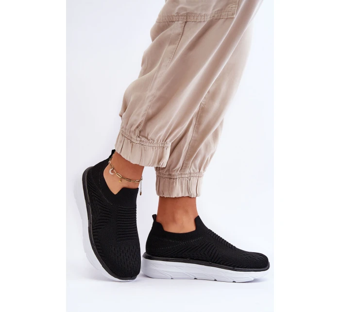 Dámská nazouvací sportovní obuv Černá model 21622815 - Boto