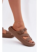 Pěnové dámské pantofle s pásky a sponou Big Star model 22100713 hnědé - Big Star Shoes