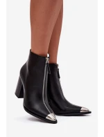 Botki Damskie Na Słupku Z Ozdobnym Zamkiem Czarne Wiviane