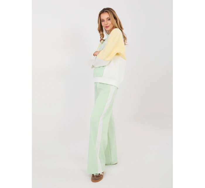 Súprava IT KMPL 22210.93 svetlozelená