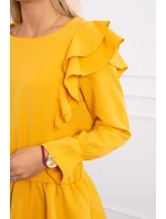 Šaty s model 18743670 volány hořčicové barvy - K-Fashion Šaty s model 18743670 volány hořčicové barvy - K-Fashion