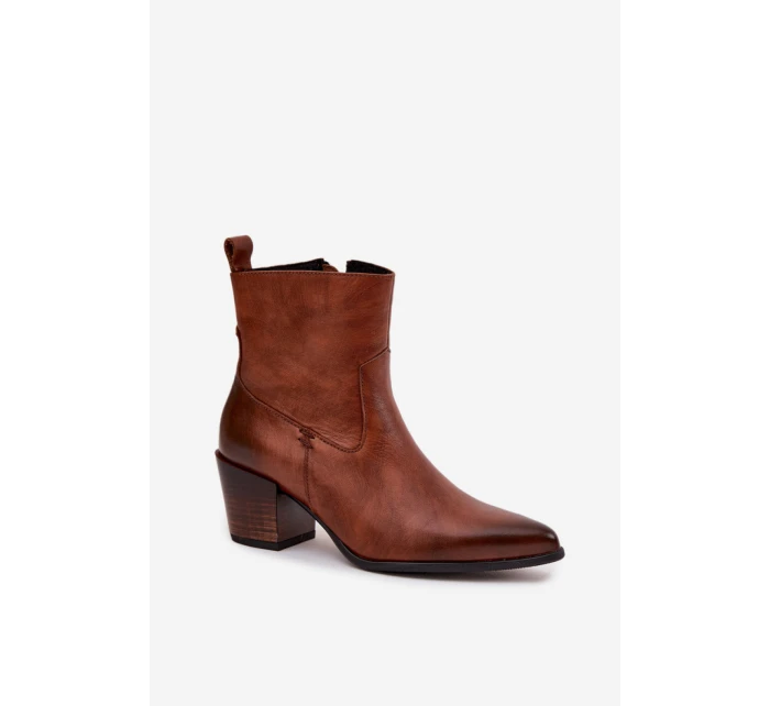 Topánky na podpätku model 219592 Krok vo veľkom štýle Topánky na podpätku model 219592 Krok vo veľkom štýle