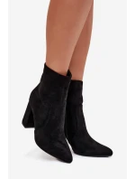 Dámske čižmy Pralina - zateplené, na stĺpikovom podpätku, čierne Dámske čižmy Pralina - zateplené, na stĺpikovom podpätku, čierne