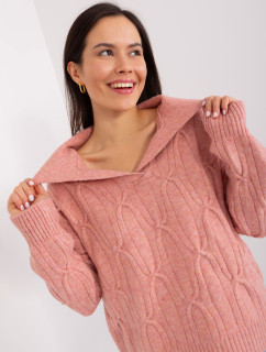 Prašný ružový pletený sveter s golierom