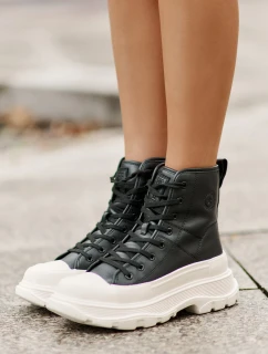 Skórzane Ocieplane Trampki Na Masywnej Platformie Big Star OO274A599 Czarne