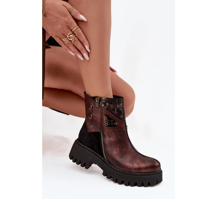 Kožené zateplené kotníkové boty na platformě a plochém podpatku model 21725100 hnědé - Maciejka