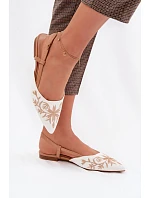 Dámské sandály s výšivkou na ploché Camel model 22039780 - Boto