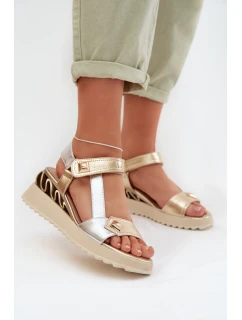 Model topánok na klinoch 225201 Krok v štýle