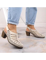 Kožené sandály na podpatku W model 22050556 beige - Rieker Kožené sandály na podpatku W model 22050556 beige - Rieker