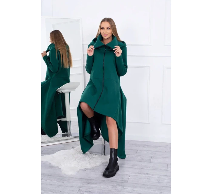 Zateplené šaty s delšími boky tmavě zelené Zateplené šaty s delšími boky tmavě zelené