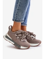 Semišové dámské sneakersy na platformě s šněrováním Artiker šedé model 21671668 - Boto Semišové dámské sneakersy na platformě s šněrováním Artiker šedé model 21671668 - Boto
