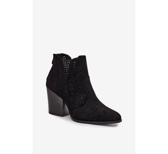 Topánky na podpätku model 218728 Krok vo veľkom štýle