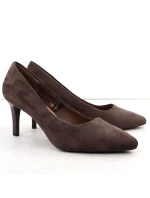 Dámské čokoládové semišové lodičky na jehlovém podpatku Sergio model 21906220 - LEONE
