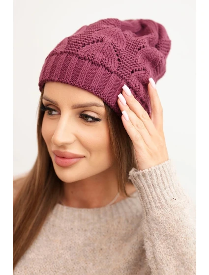 Dámska zimná čiapka s vlnou a štrukturálnou tkaninou K432 tmavo fialová