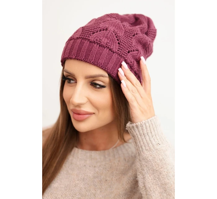 Dámska zimná čiapka s vlnou a štrukturálnou tkaninou K432 tmavo fialová