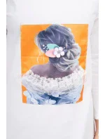 Šaty s 3D v barvě ecru model 18744132 - K-Fashion Šaty s 3D v barvě ecru model 18744132 - K-Fashion