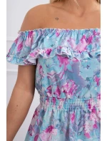 Kvetinové šaty s odhalenými ramenami v mätovej farbe