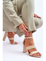 semišové sandále s pleteným remienkom na podpätku Beige Roselia