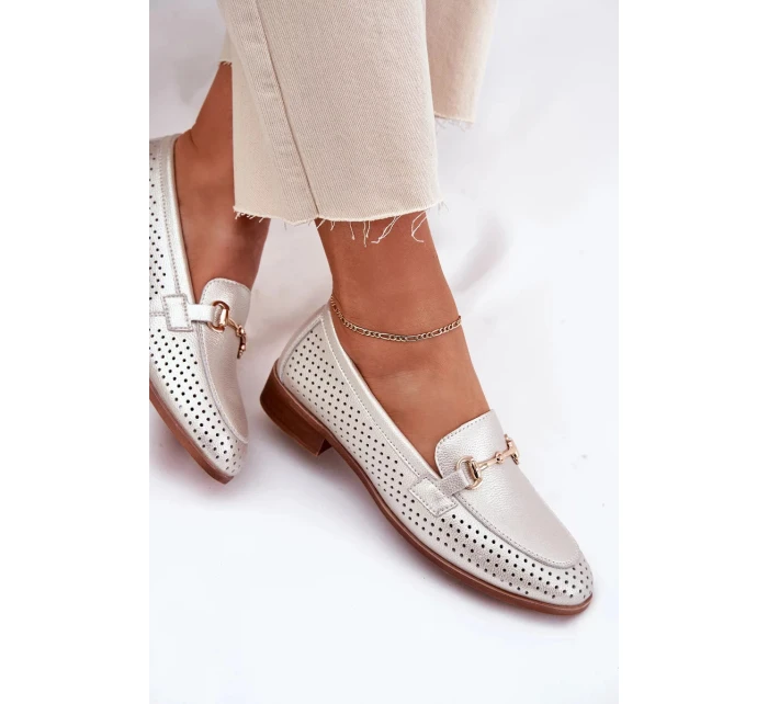 Dámske kožené mokasíny s plochým podpätkom S.Barski - strieborné