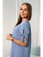 Šaty viazané na rukávoch svetlý denim Šaty viazané na rukávoch svetlý denim