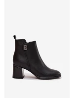 Zateplené dámské kotníkové boty z pravé kůže na podpatku Černé model 21711908 - Boto Zateplené dámské kotníkové boty z pravé kůže na podpatku Černé model 21711908 - Boto