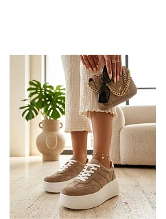 Športová obuv na platforme model 226587 Solea