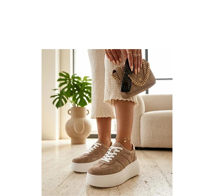 Športová obuv na platforme model 226587 Solea