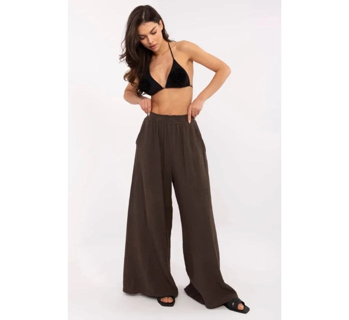 Dámske nohavice model 213439 Taliansko Moda Dámske nohavice model 213439 Taliansko Moda