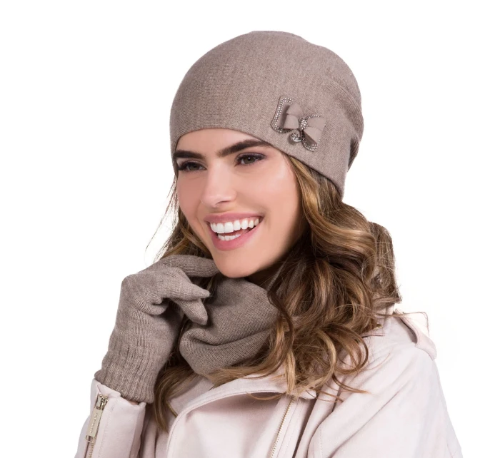 Kamea Wika farba: tmavo béžová