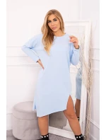 Modré šaty nadměrné velikosti Modré šaty nadměrné velikosti