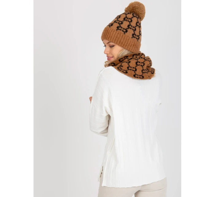 Tunelový šál AT KM CM 333 hnedý