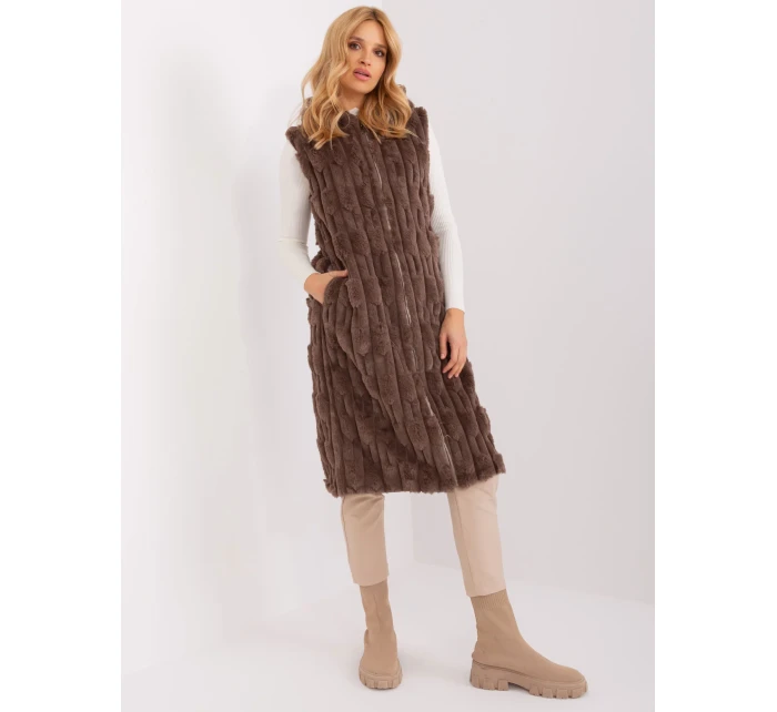 Vesta AT KZ 2368 1.07 hnedá