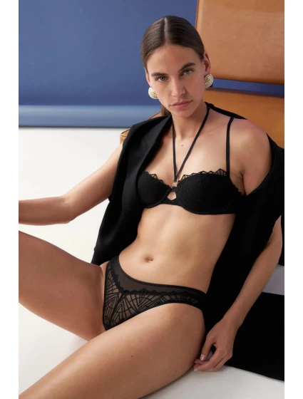 Tá noc vo Vegas Brazílsky - BLACK - TRIUMPH BLACK - TRIUMPH