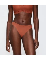 Pretty Micro String - UNKNOWN - TRIUMPH UNKNOWN - TRIUMPH