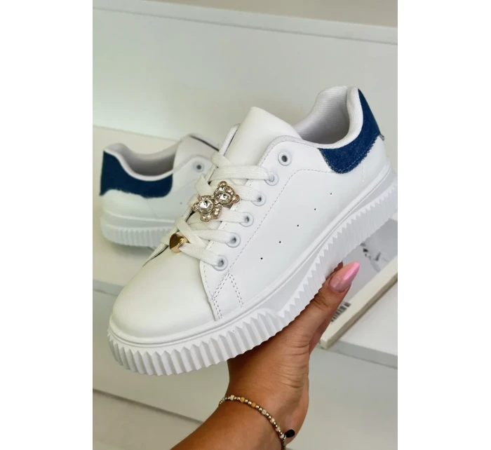 Nízke tenisky z ekokože s odznakmi bielej a modrej farby Cillione Nízke tenisky z ekokože s odznakmi bielej a modrej farby Cillione