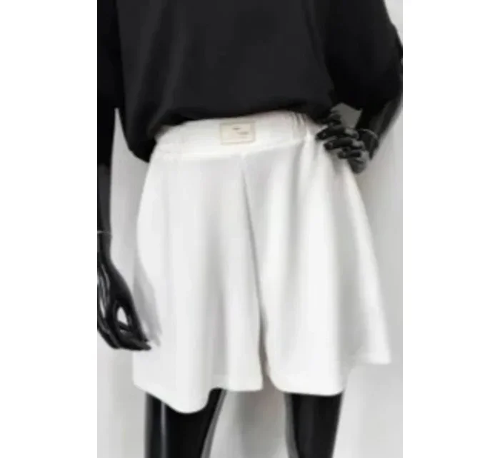 model 21185725 ŠORTKY - OFF PINK