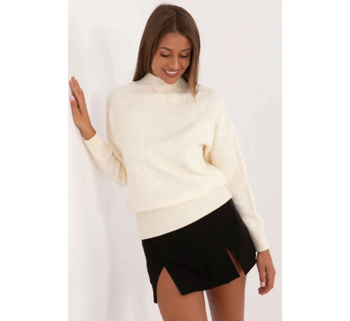 Sveter model 200331 AT Sveter model 200331 AT