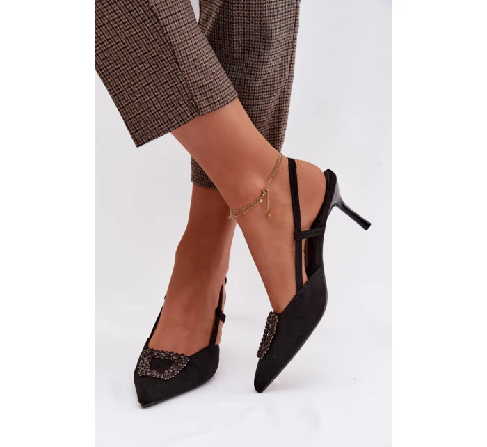 Sandále na podpätku model 224464 Krok vo veľkom štýle