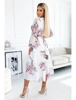 Bílé dámské midi šaty se vzorem výstřihem a páskem model 22077520 - numoco basic Bílé dámské midi šaty se vzorem výstřihem a páskem model 22077520 - numoco basic