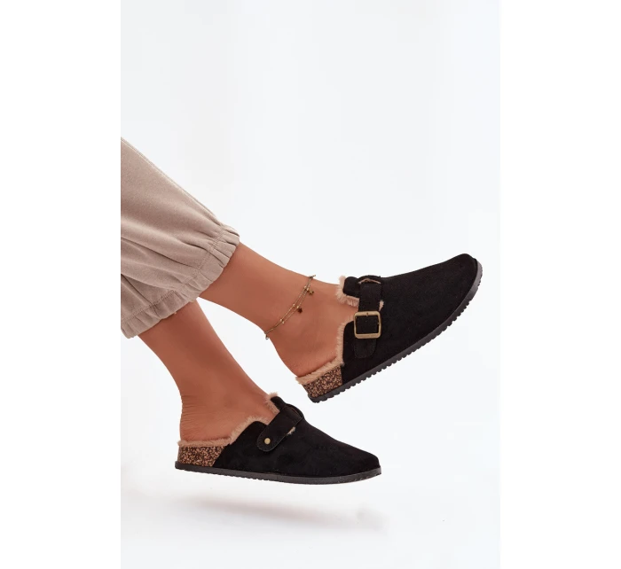 Dámské pantofle s kožešinou s Černé model 21715154 - Boto Dámské pantofle s kožešinou s Černé model 21715154 - Boto