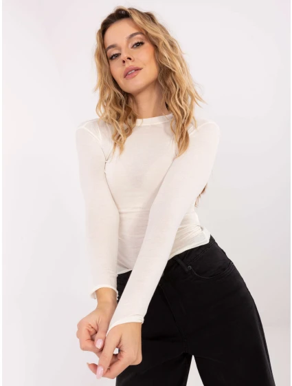 Bluzka IT BZ model 21757249 ecru - FPrice Bluzka IT BZ model 21757249 ecru - FPrice